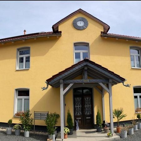 Haus Eveline - Ferienwohnungen Unterhalb Der Wartburg - 아이제나흐 외부 사진